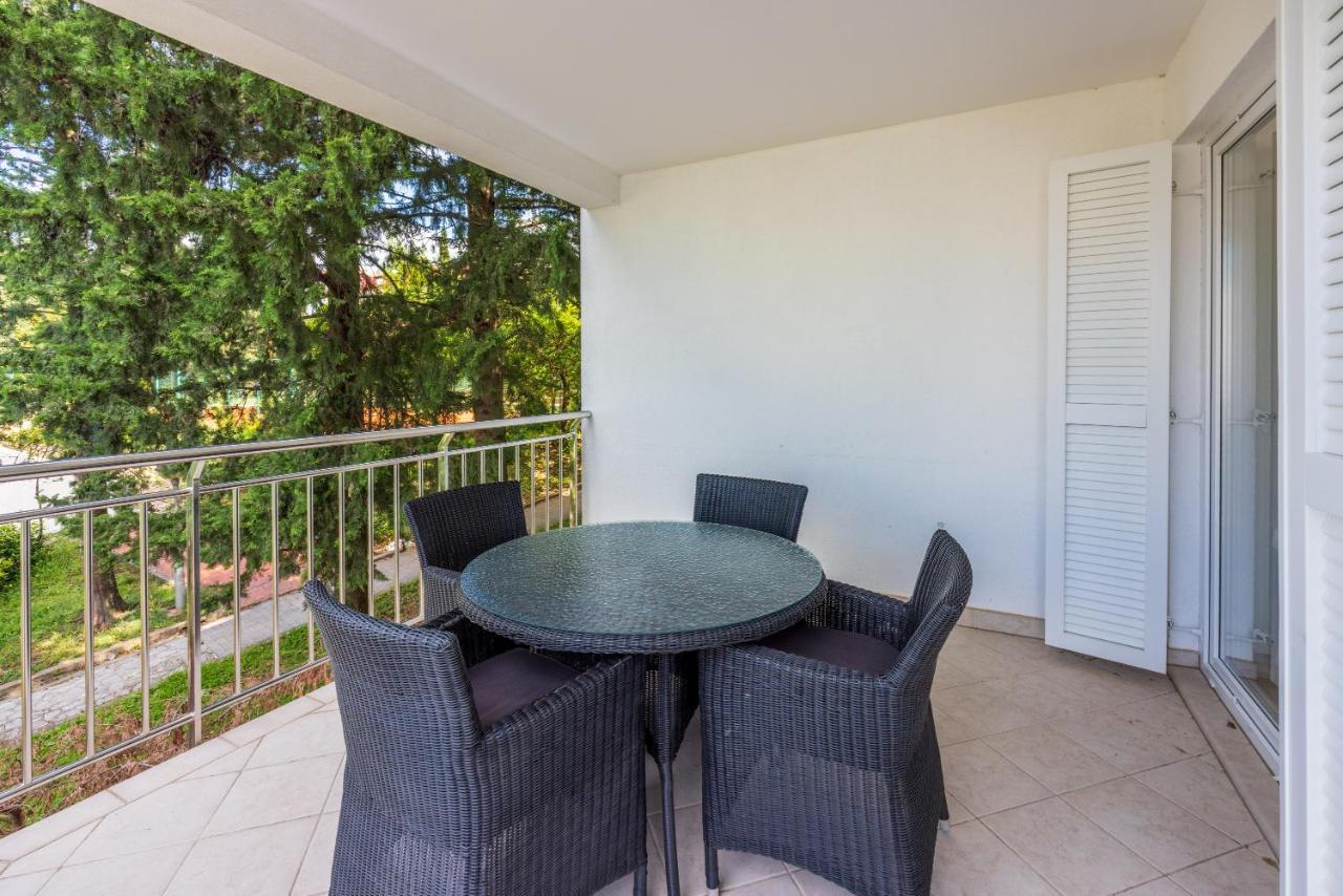 Apartmani Heta Alagic I Selce Exterior foto